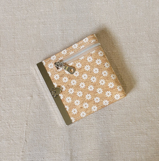 Cork Wallet - Daisies