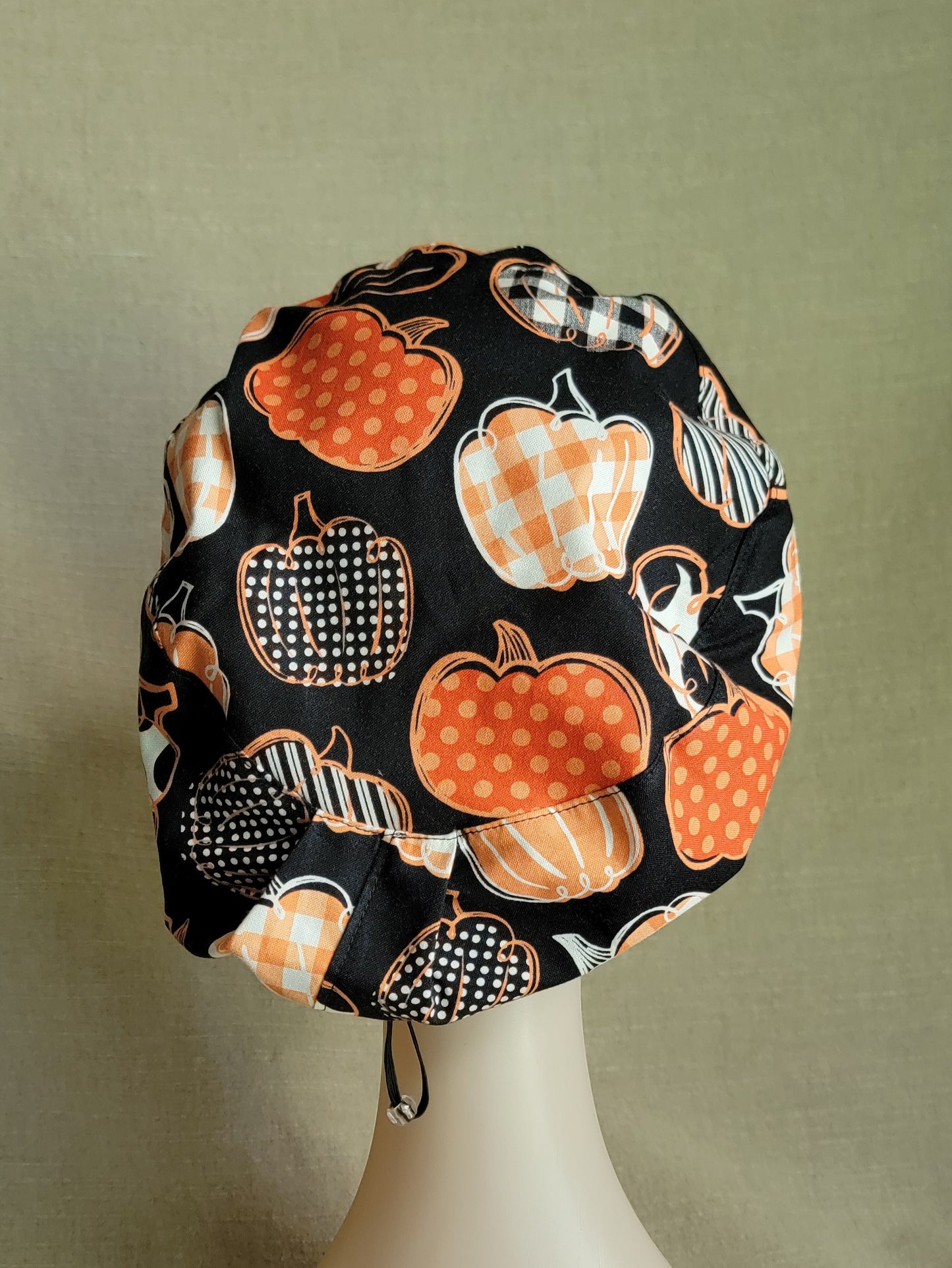 Scrub Cap - Black/Pumpkins