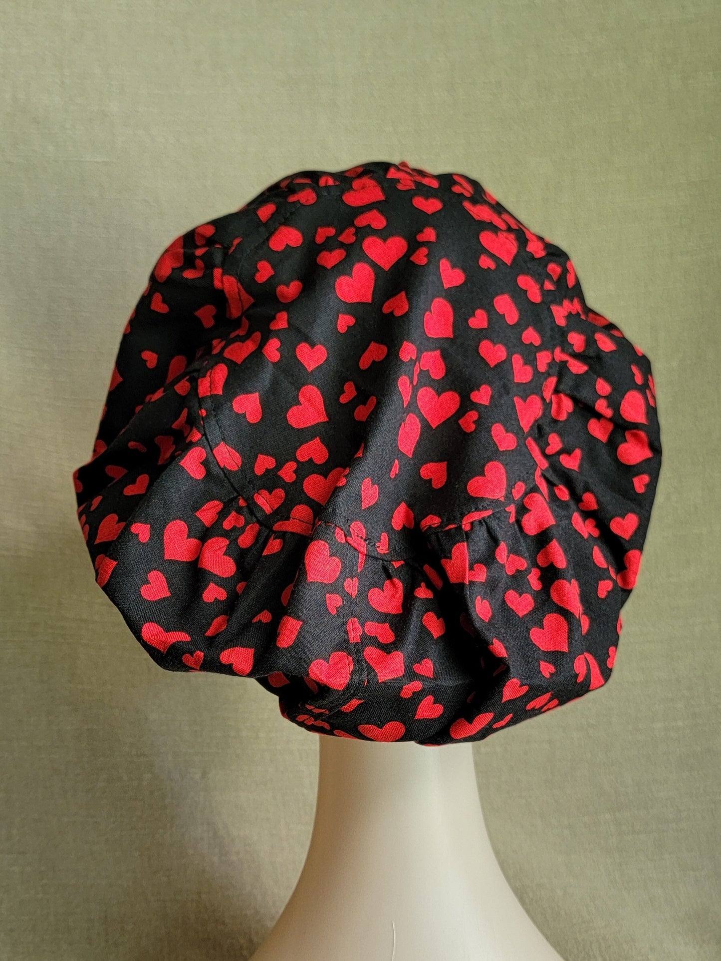 Scrub Cap - Red Hearts/Black