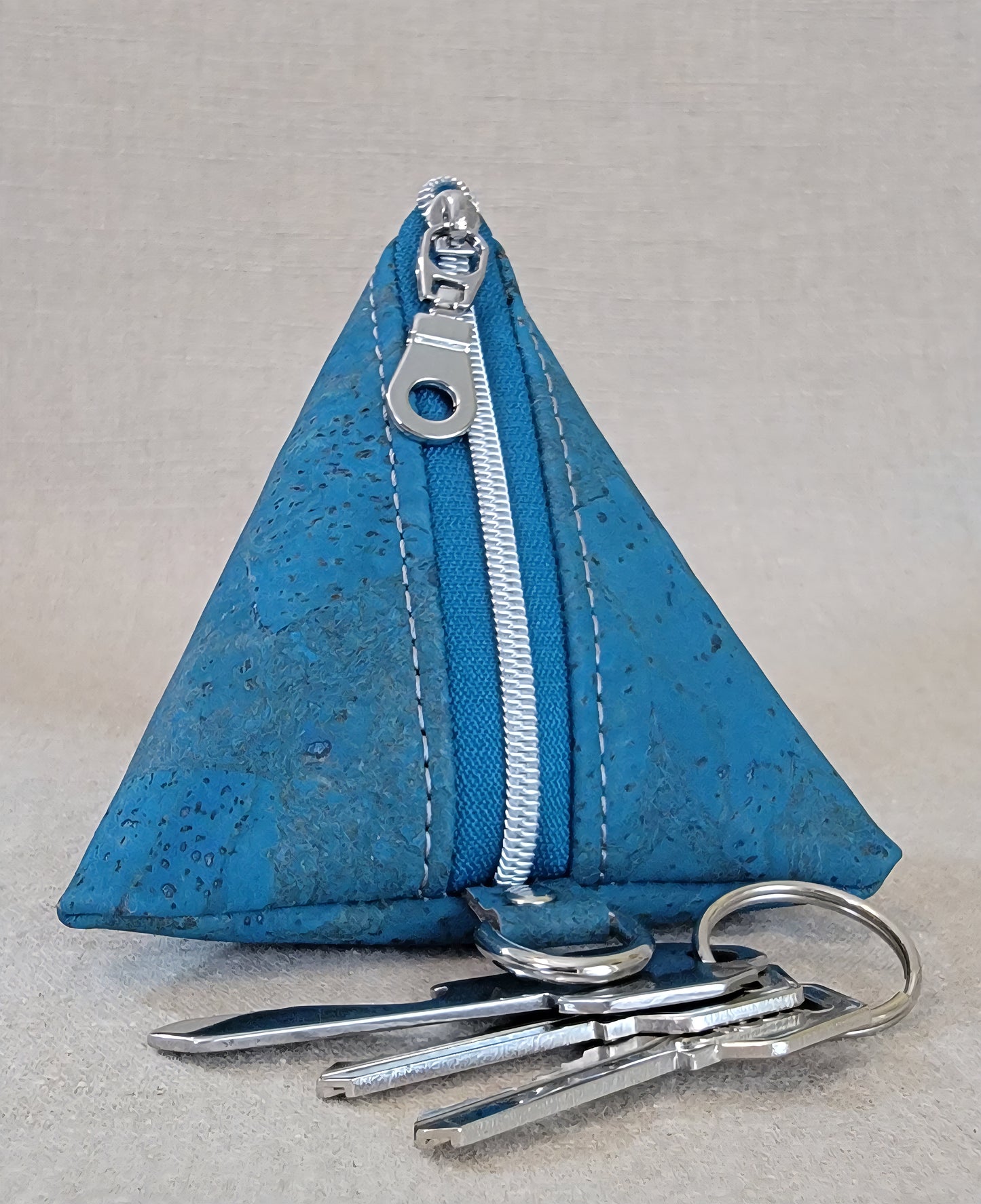 Pyramid Cork Key Keeper - Tahiti Blue