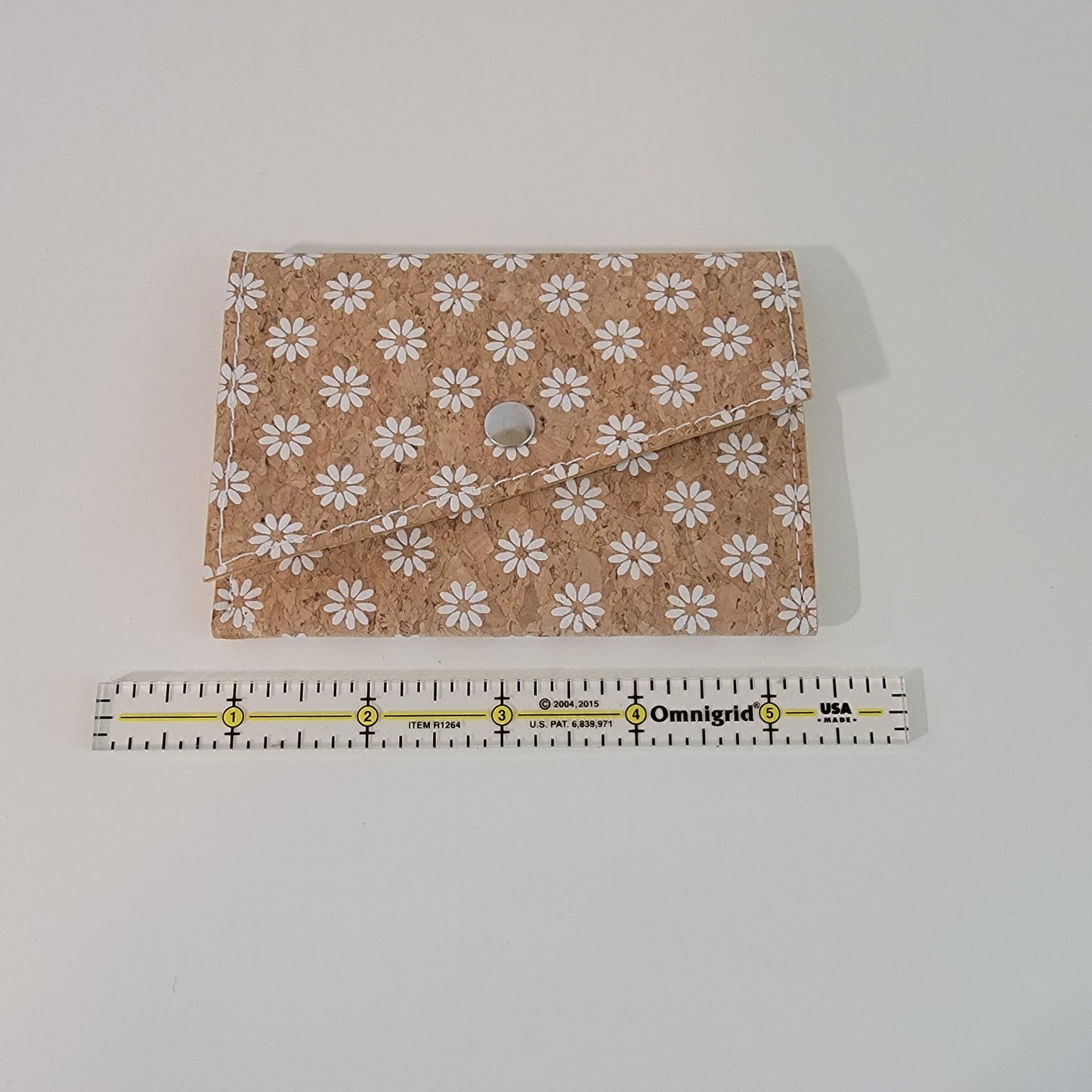 Slim Snap Card Wallet - Daisies