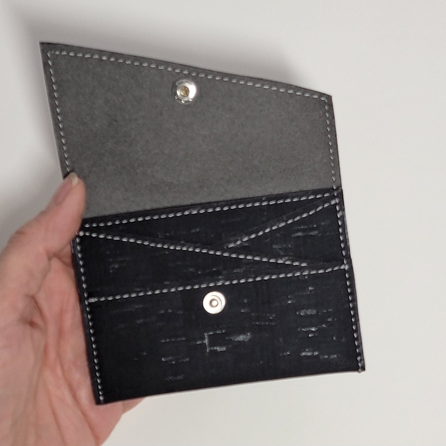 Slim Snap Card Wallet - Black